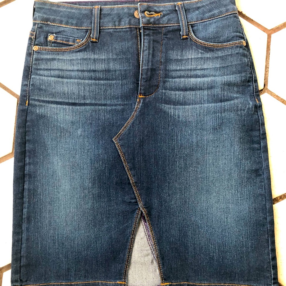 Jeans skirt size small or 0